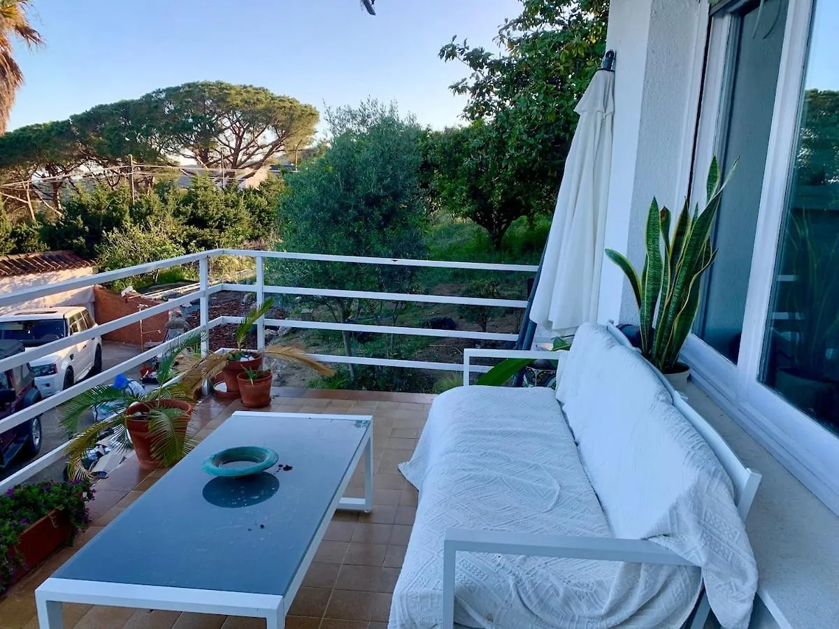 Intimate Family Villa With Big Private Pool & Panoramic Sea View Arenys de Munt